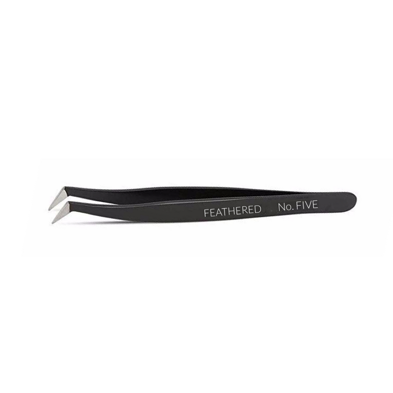 FEATHERED No. FIVE™️  Tweezer